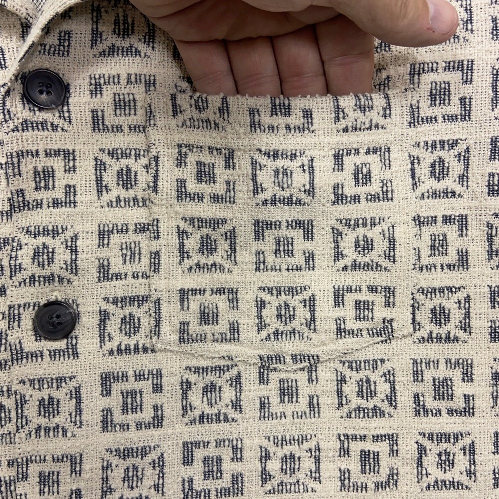 Marine Layer Resort Shirt Men's XL Tan Neutral Geo Archive Cam Jacquard Camp - Picture 5 of 14